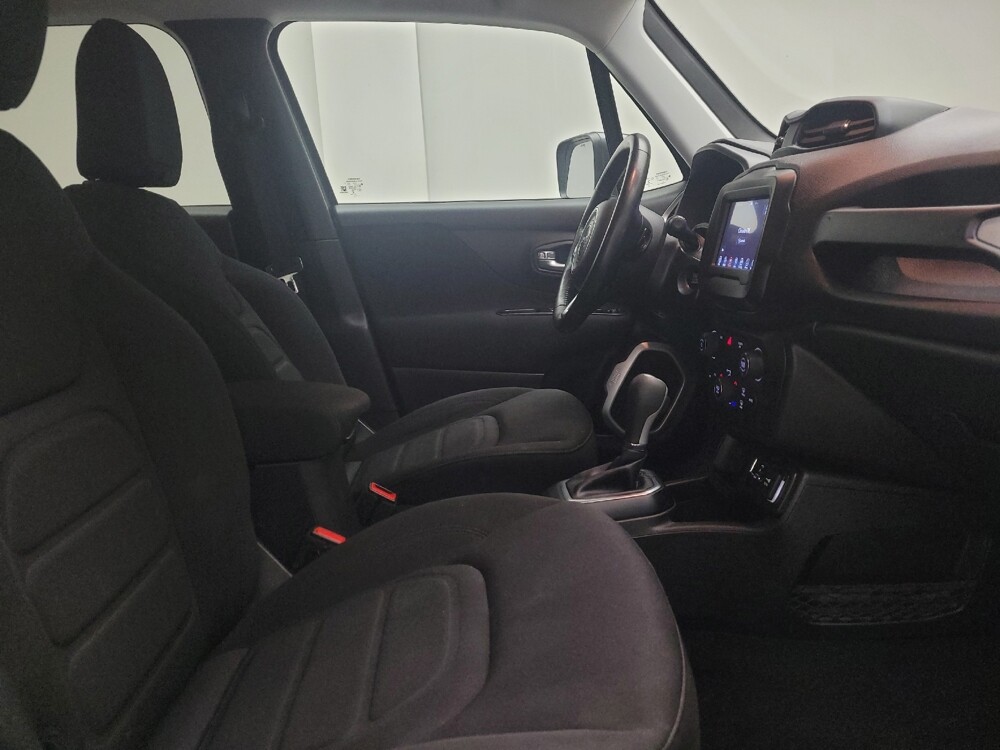 2018 Jeep Renegade in Taylor, MI 48180 - 18094369 21