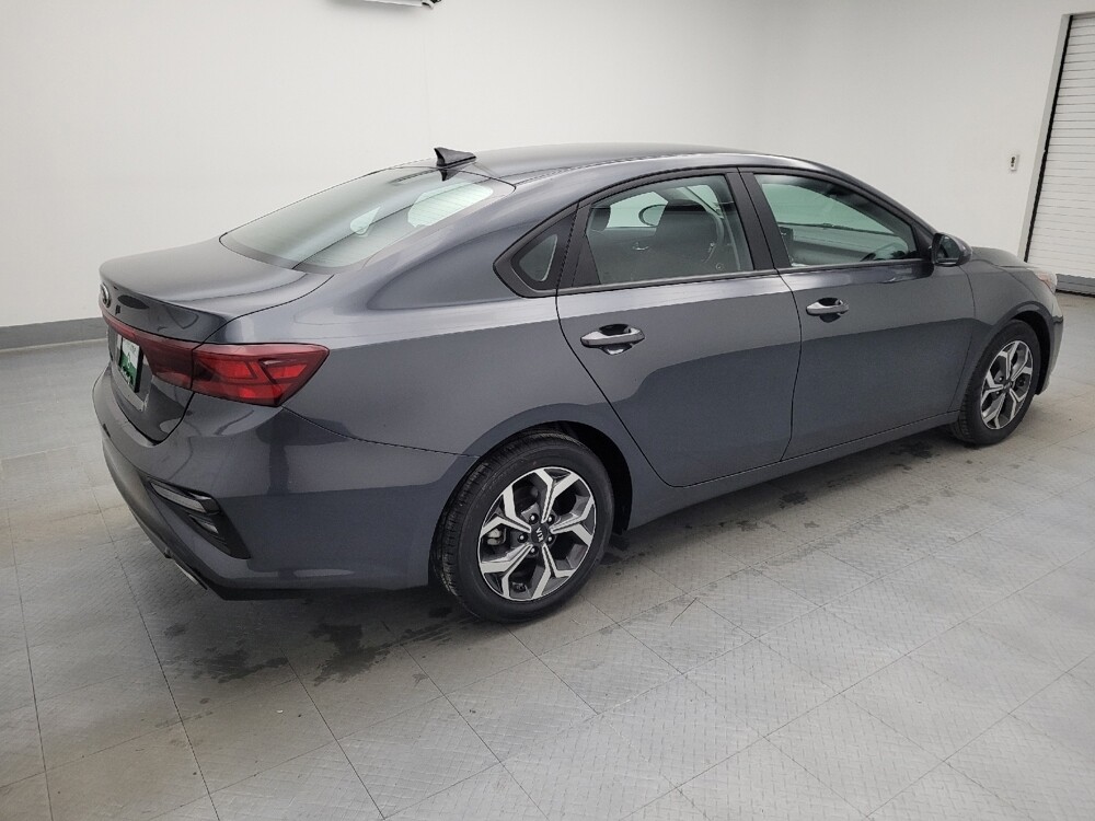 2021 Kia Forte in Cincinnati, OH 45255 - 18094370 10