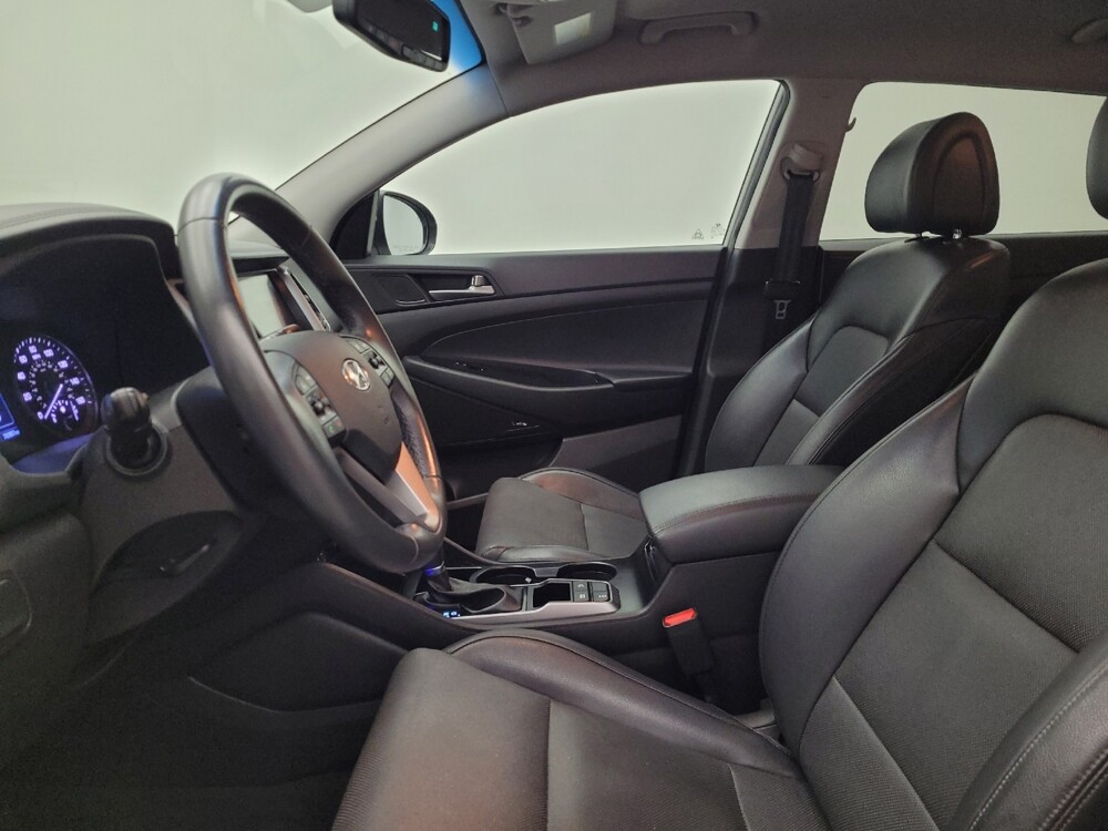 2017 Hyundai Tucson in Cincinnati, OH 45255 - 18094371 17