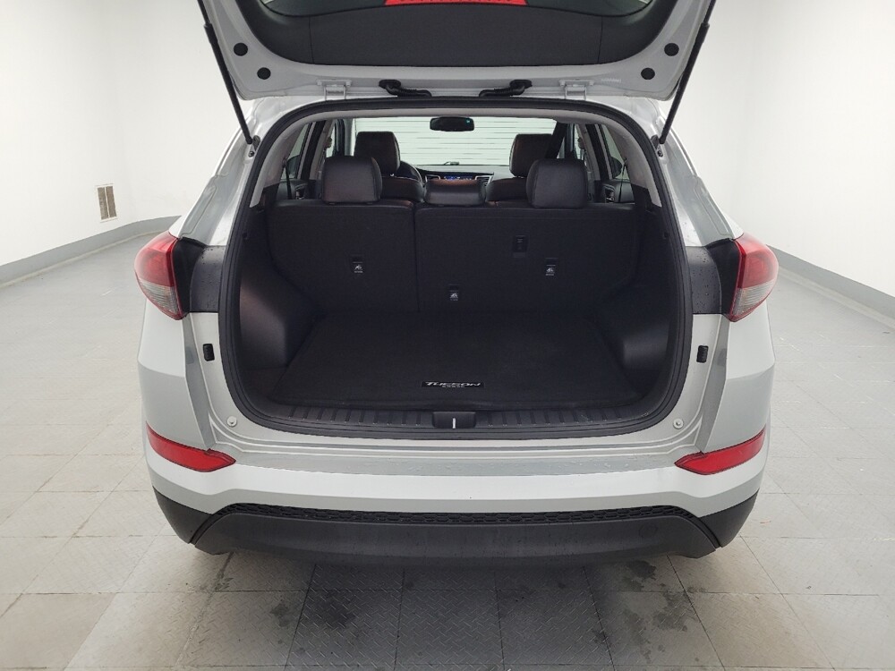 2017 Hyundai Tucson in Cincinnati, OH 45255 - 18094371 29