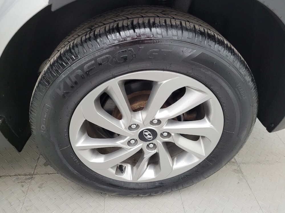 2017 Hyundai Tucson in Cincinnati, OH 45255 - 18094371 31