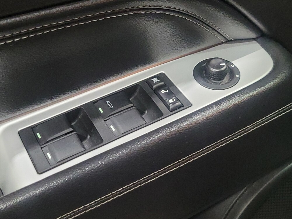 2016 Jeep Compass in Allentown, PA 18103 - 18094373 27