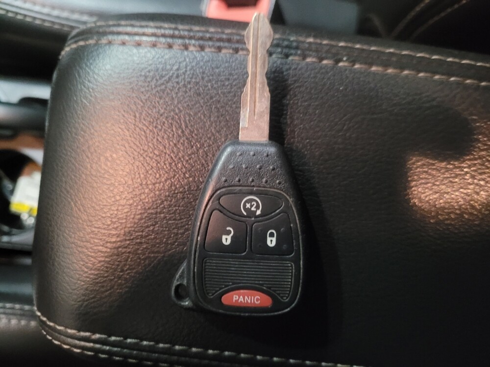 2016 Jeep Compass in Allentown, PA 18103 - 18094373 32