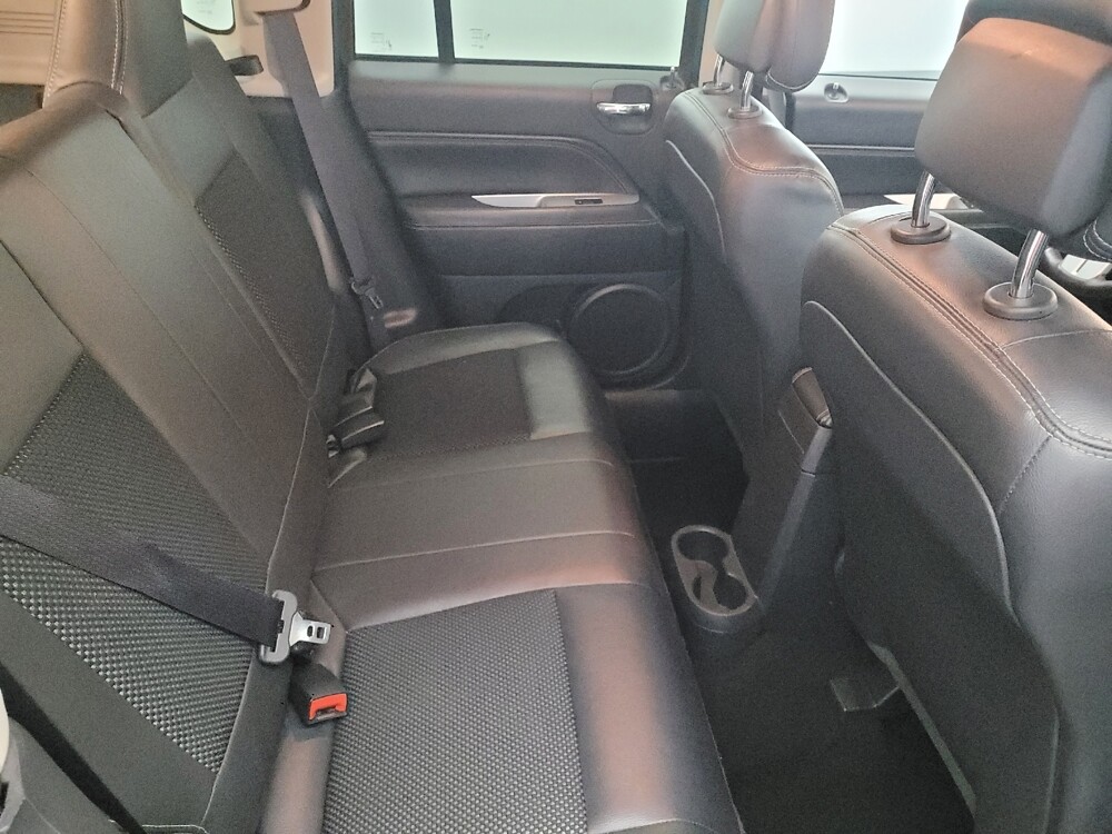 2016 Jeep Compass in Allentown, PA 18103 - 18094373 19