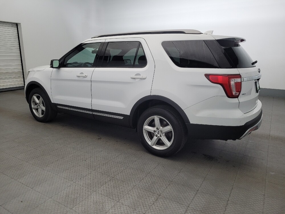 2017 Ford Explorer in Glen Burnie, MD 21061 - 18094374 3