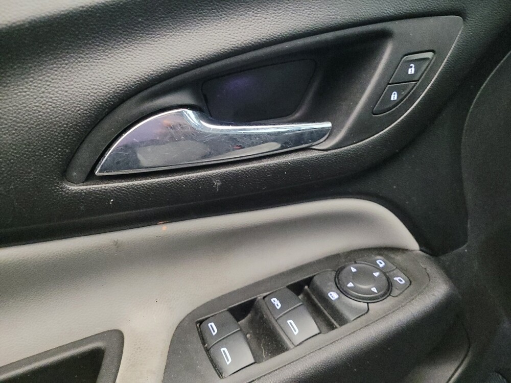 2021 Chevrolet Equinox in Owings Mills, MD 21117 - 18094376 27