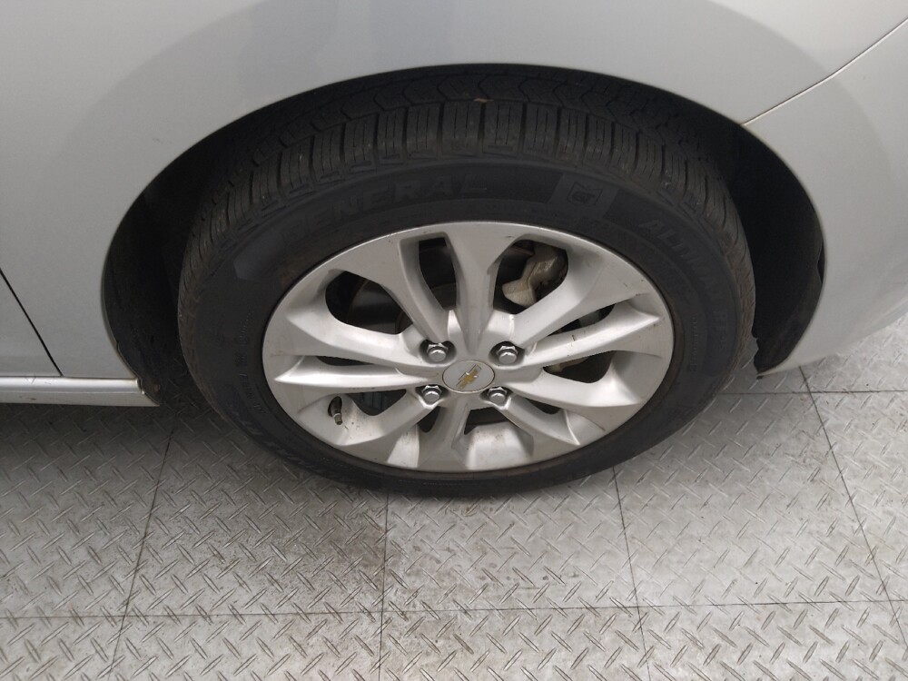 2020 Chevrolet Spark in St. Louis, MO 63136 - 18094380 31