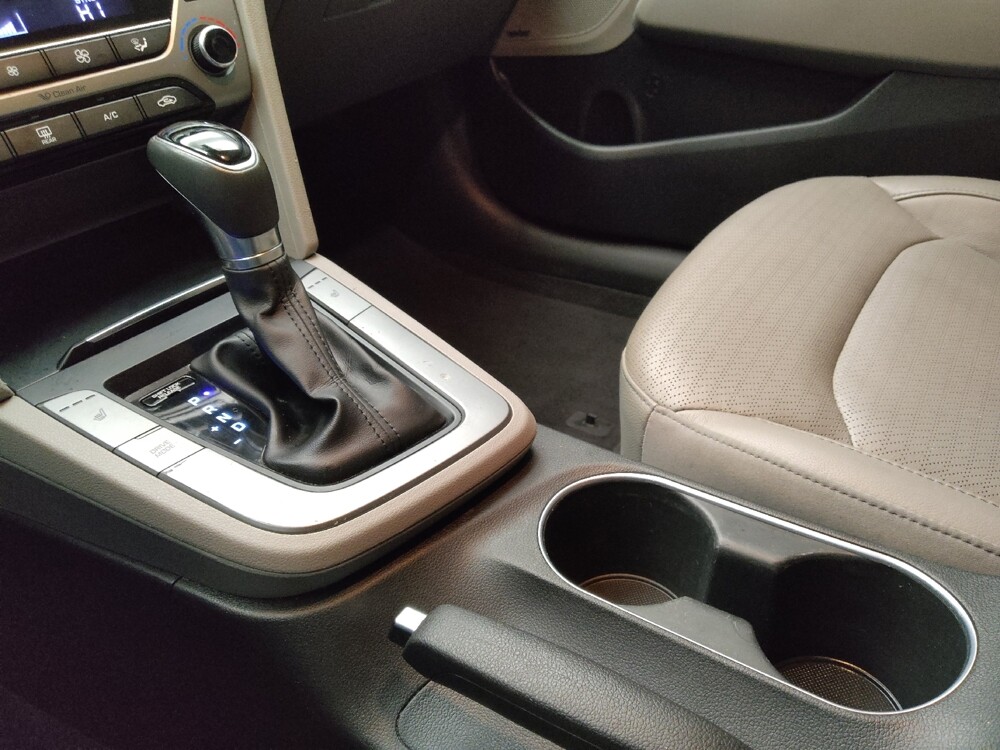 2017 Hyundai Elantra in Midlothian, IL 60445 - 18094384 26