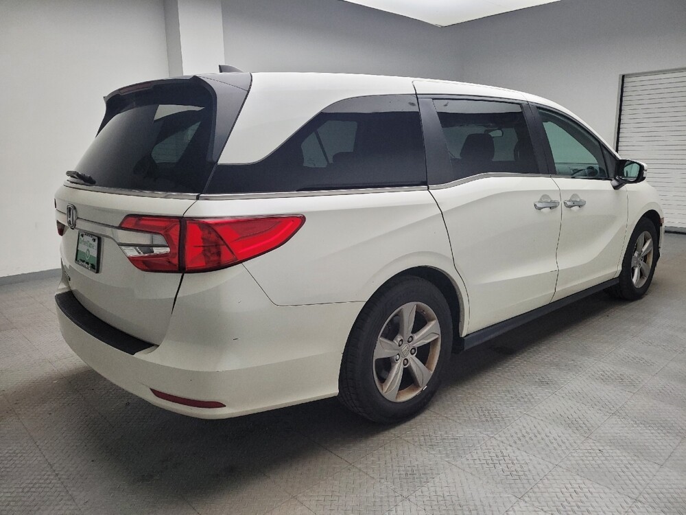 2018 Honda Odyssey in Taylor, MI 48180 - 18094386 10