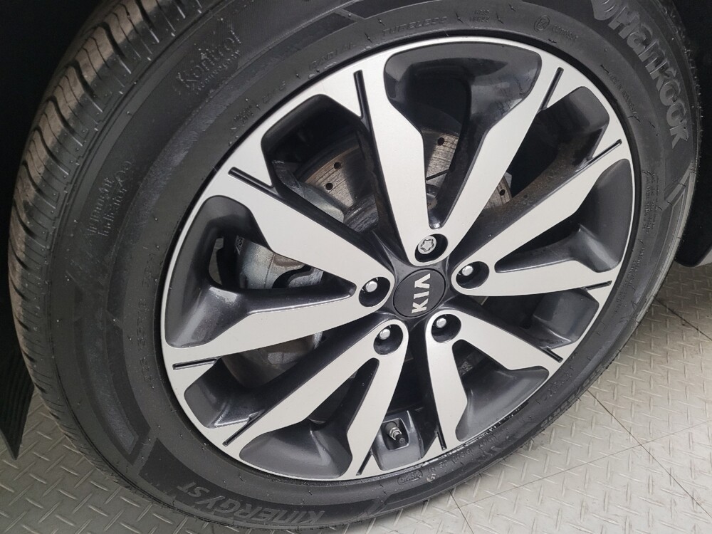 2018 Kia Sportage in Taylor, MI 48180 - 18094387 31