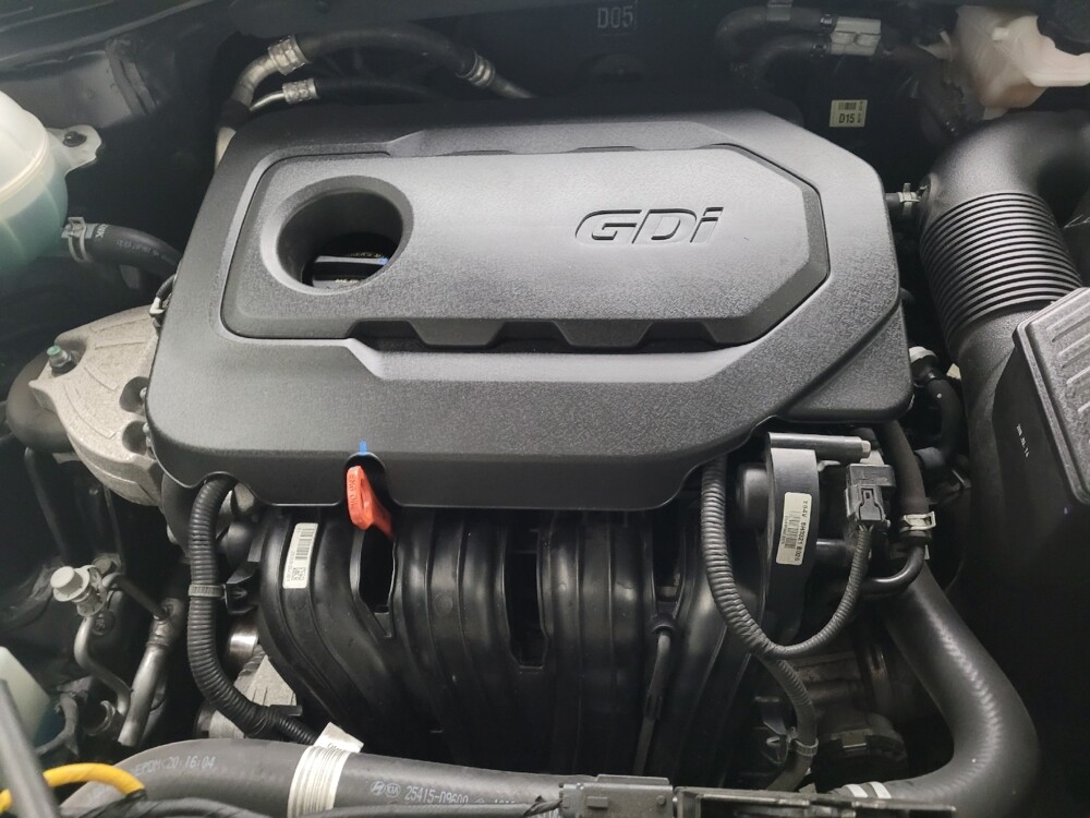 2018 Kia Sportage in Taylor, MI 48180 - 18094387 30