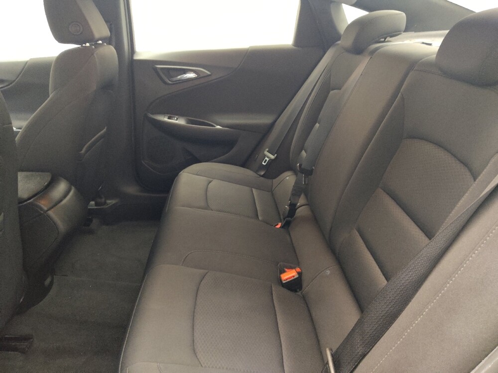 2019 Chevrolet Malibu in Miami, FL 33157 - 18094391 18