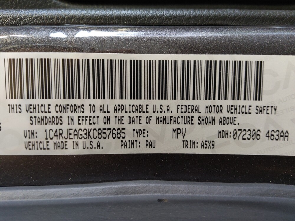 2019 Jeep Grand Cherokee in Houston, TX 77074 - 18094401 33