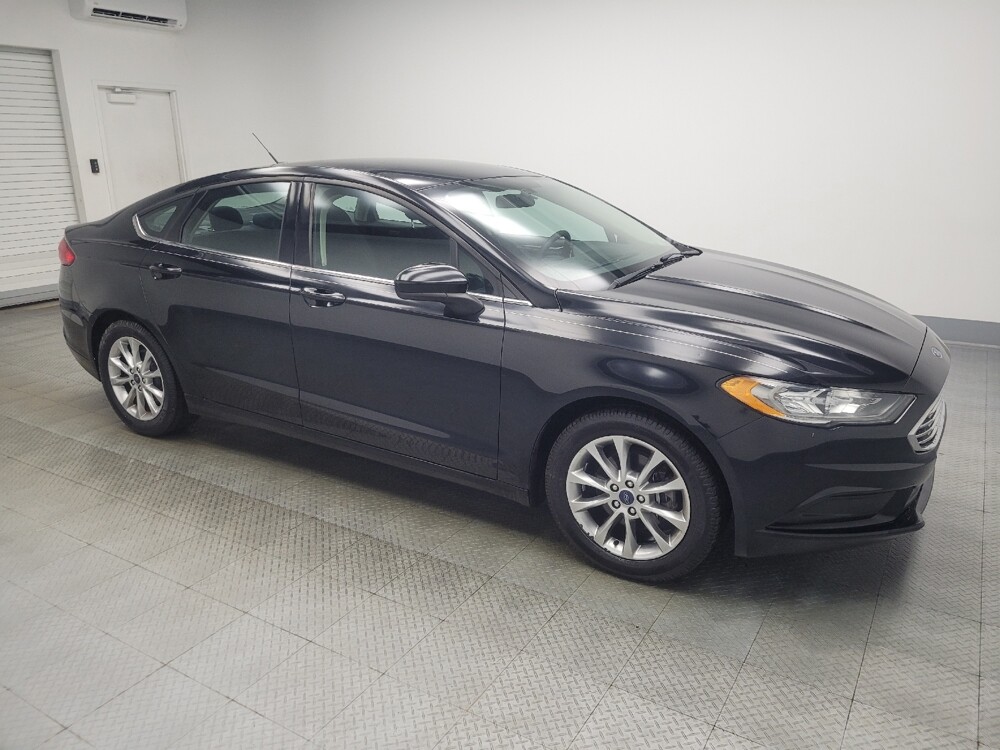 2017 Ford Fusion in Indianapolis, IN 46222 - 18094408 11