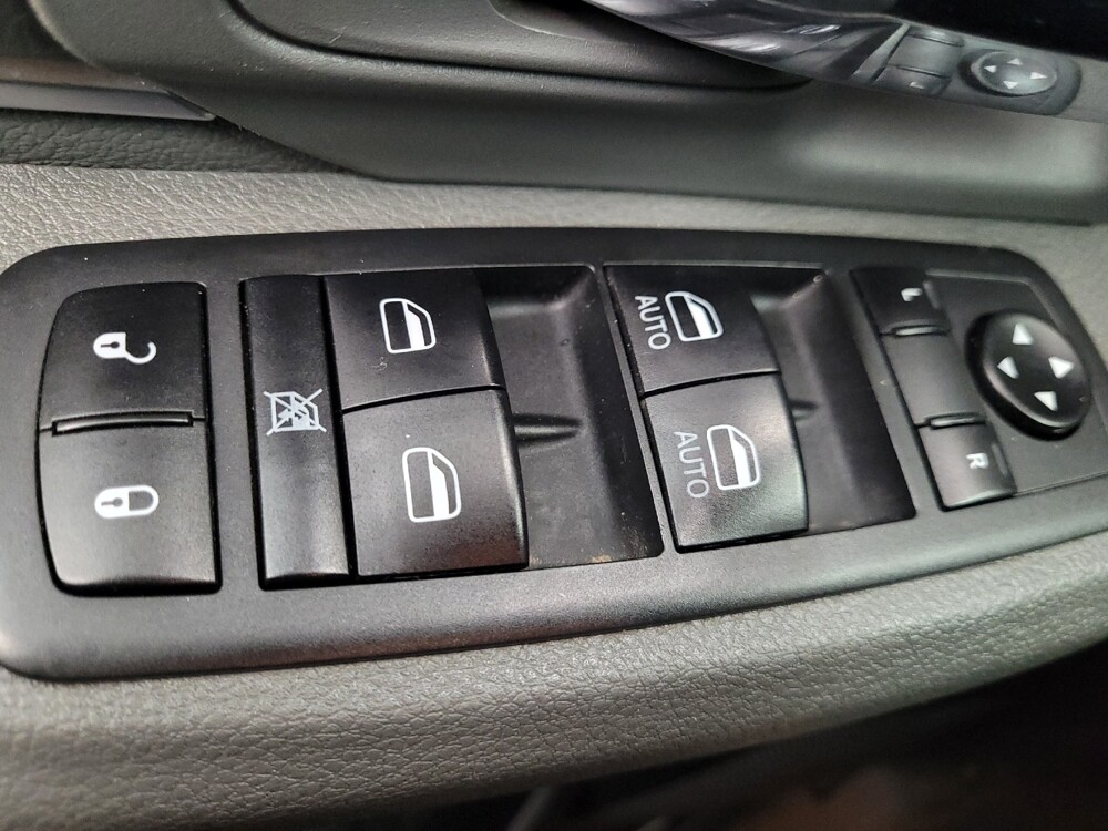 2020 RAM 1500 in Huntsville, AL 35816 - 18094416 27