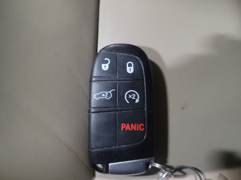 2017 Jeep Grand Cherokee in Williamstown, NJ 8094 - 18094418 32