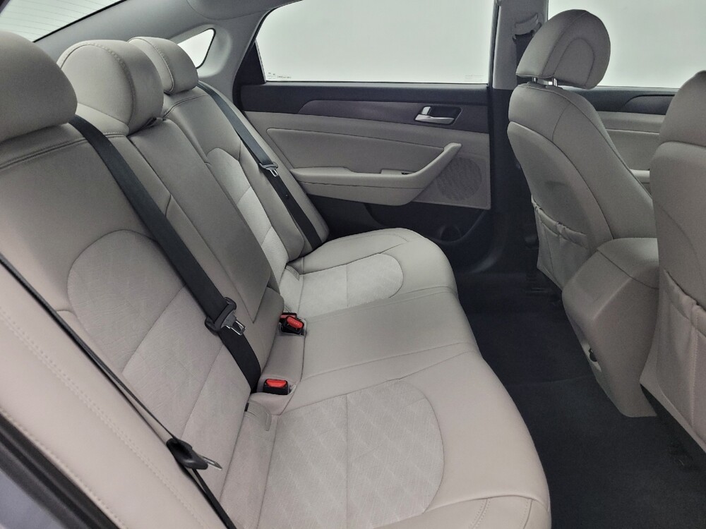 2016 Hyundai Sonata in Huntsville, AL 35816 - 18094420 19