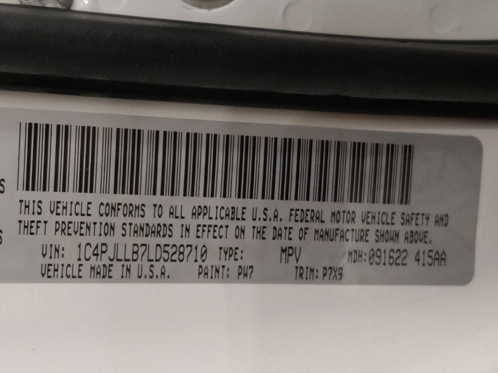 2020 Jeep Cherokee in El Paso, TX 79907 - 18094427 33