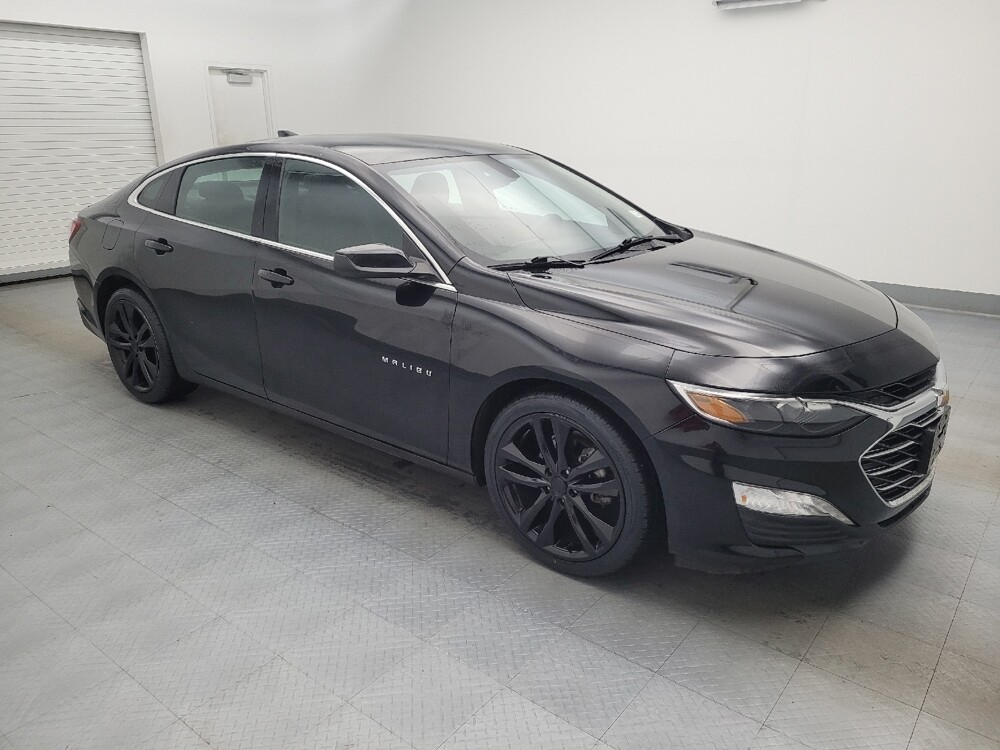 2021 Chevrolet Malibu in Cincinnati, OH 45255 - 18094434 11
