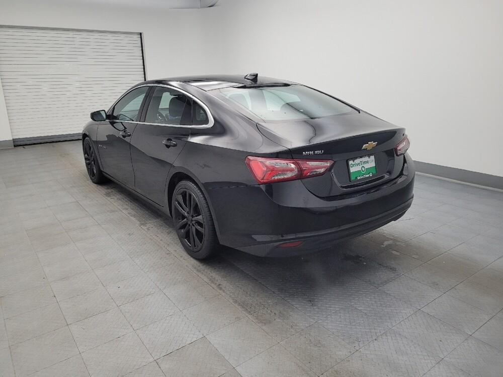 2021 Chevrolet Malibu in Cincinnati, OH 45255 - 18094434 5