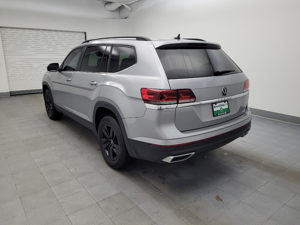2021 Volkswagen Atlas in Cincinnati, OH 45255 - 18094435 5