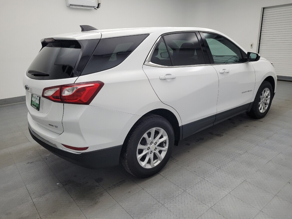 2020 Chevrolet Equinox in Cincinnati, OH 45255 - 18094436 10