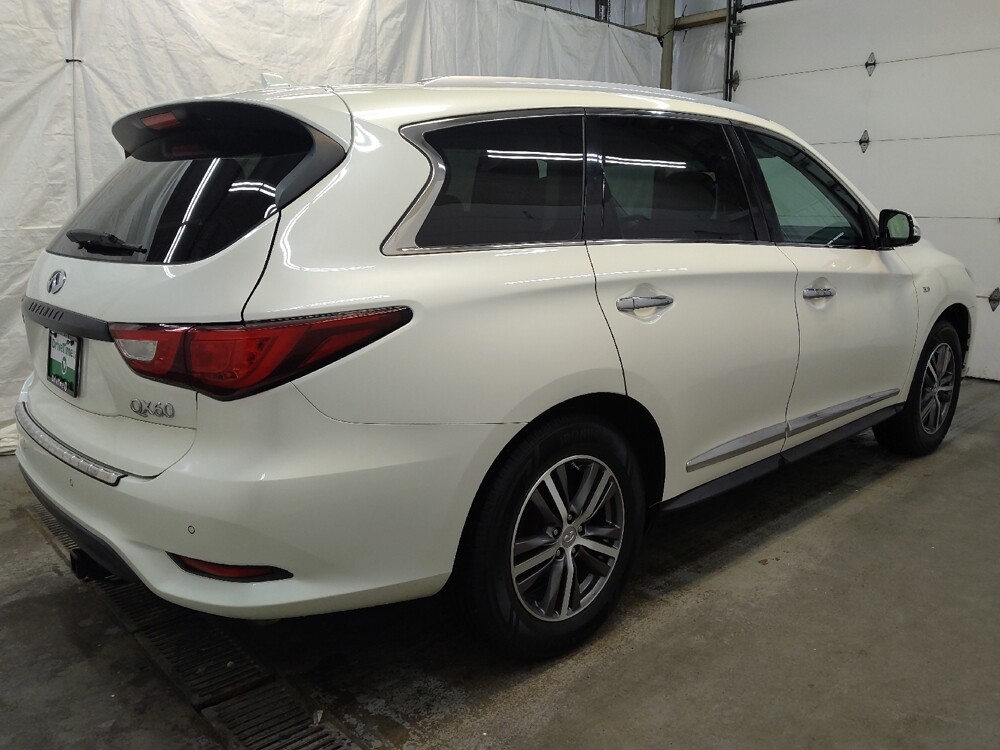 2018 INFINITI QX60 in Cincinnati, OH 45255 - 18094438 10