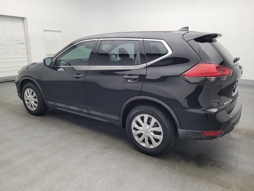 2017 Nissan Rogue in Miami, FL 33157 - 18094445 3