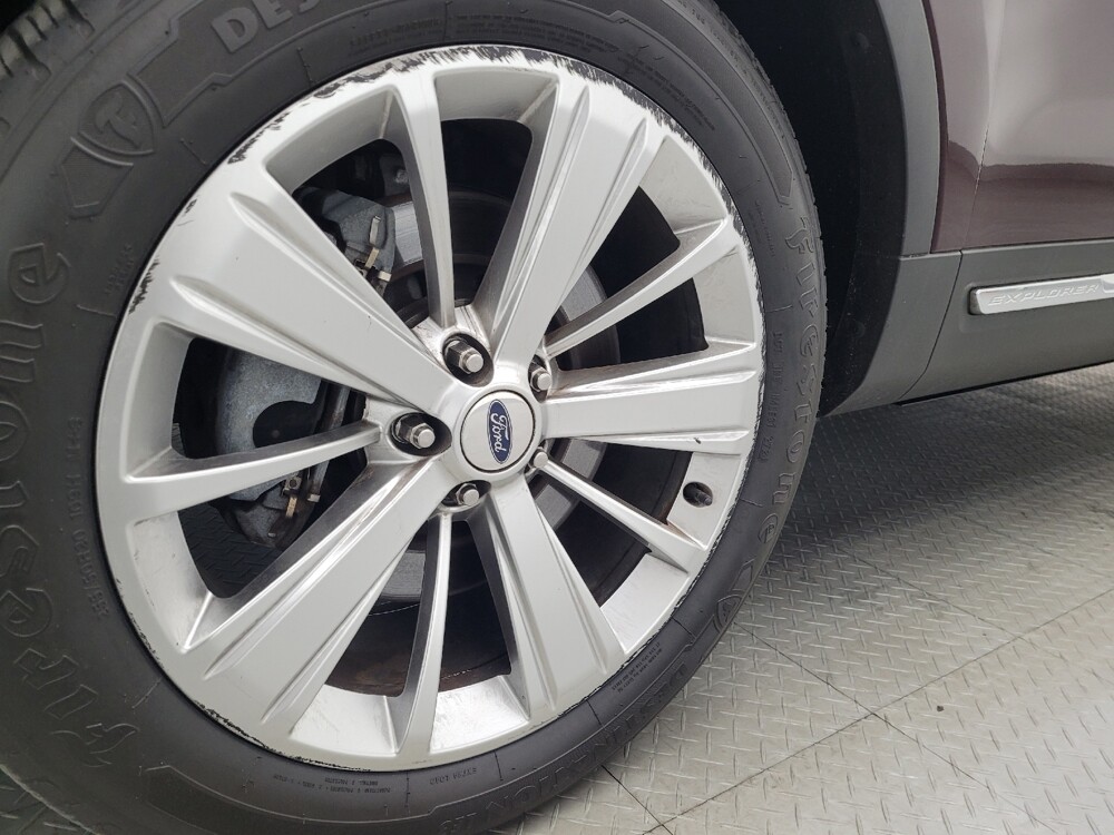 2019 Ford Explorer in Miami, FL 33157 - 18094446 31