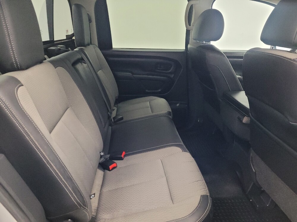 2017 Nissan Titan in Memphis, TN 38115 - 18094461 19