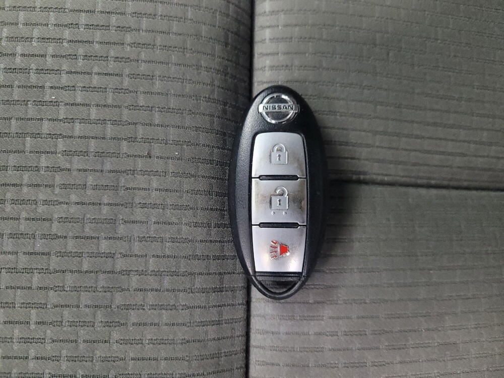 2017 Nissan Titan in Memphis, TN 38115 - 18094461 32