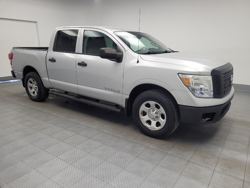 2017 Nissan Titan in Memphis, TN 38115 - 18094461 11