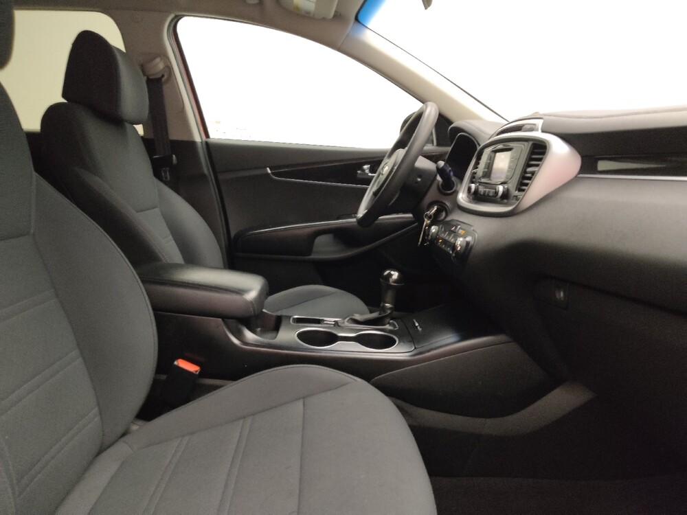 2017 Kia Sorento in Lombard, IL 60148 - 18094463 21