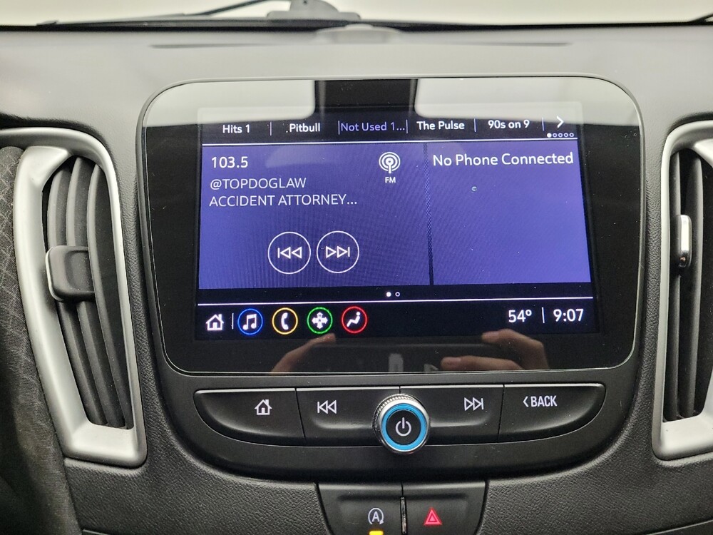 2022 Chevrolet Malibu in Peoria, IL 61615 - 18094465 25