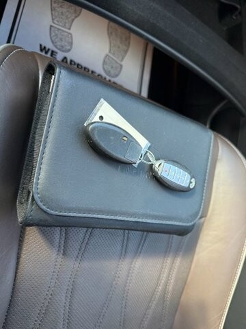 2017 INFINITI QX60 in Knoxville, TN 37920 - 18094468 32