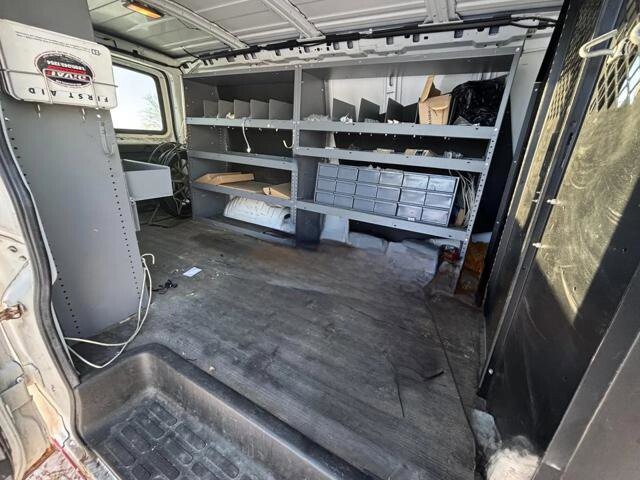 2011 Chevrolet Express 2500 in Blauvelt, NY 10913 - 18094474 23