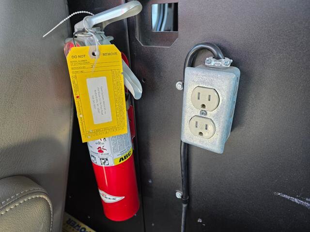 2011 Chevrolet Express 2500 in Blauvelt, NY 10913 - 18094474 26