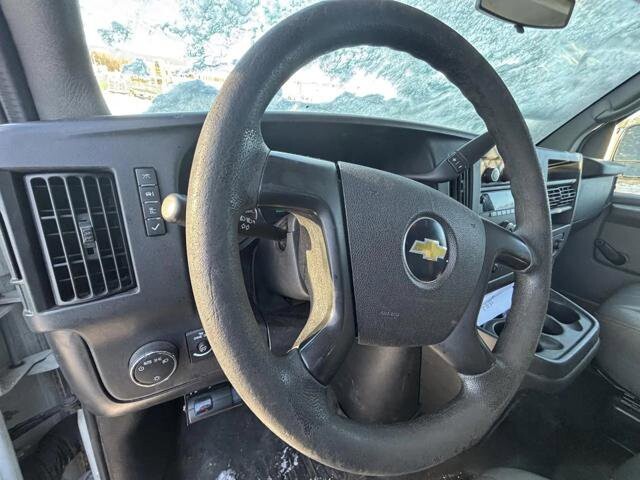 2011 Chevrolet Express 2500 in Blauvelt, NY 10913 - 18094474 13