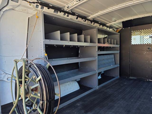 2011 Chevrolet Express 2500 in Blauvelt, NY 10913 - 18094474 34