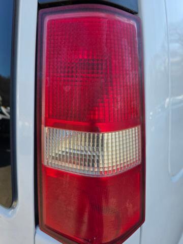 2011 Chevrolet Express 2500 in Blauvelt, NY 10913 - 18094474 42