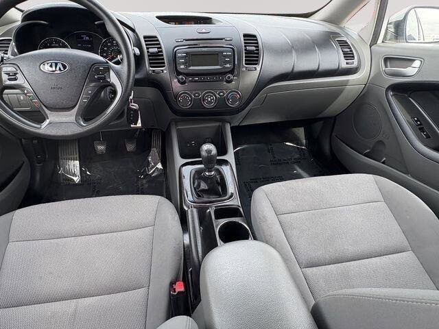 2018 Kia Forte in Mesa, AZ 85212 - 18094477 58