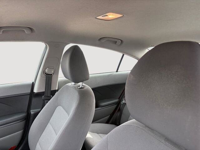 2018 Kia Forte in Mesa, AZ 85212 - 18094477 48