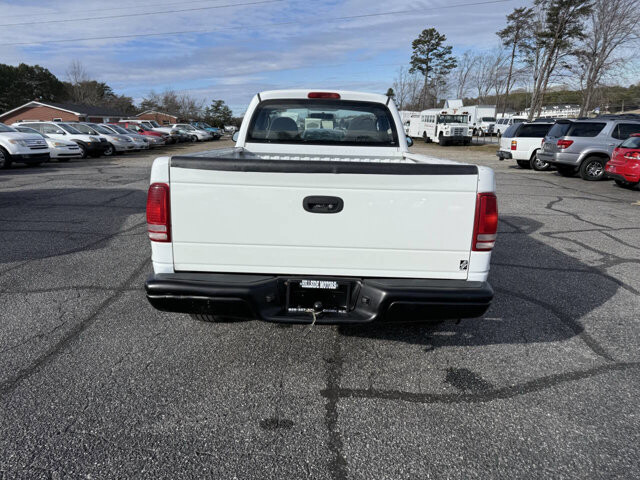 2004 Dodge Dakota in Hickory, NC 28602-5144 - 18094480 6