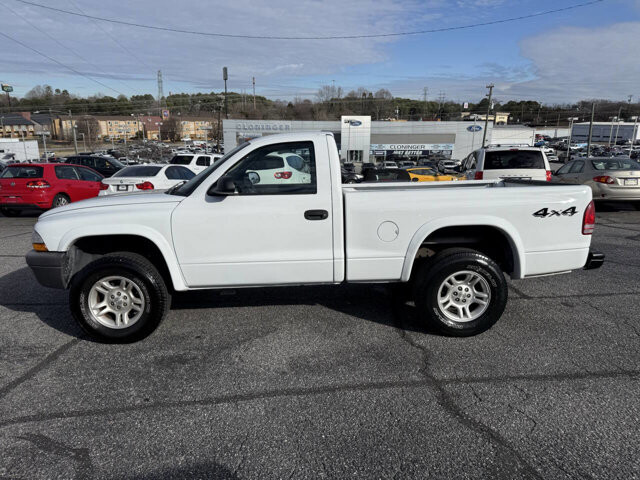2004 Dodge Dakota in Hickory, NC 28602-5144 - 18094480 4