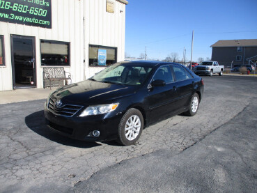 2011 Toyota Camry in Oak Grove, MO 64075