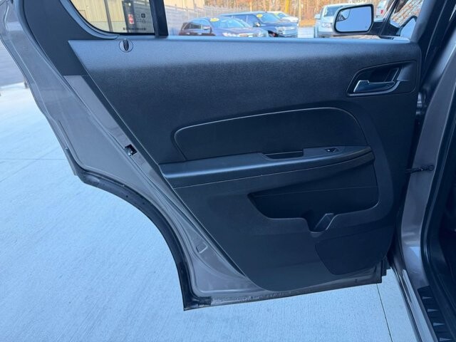 2012 Chevrolet Equinox in Knoxville, TN 37920 - 18094489 6