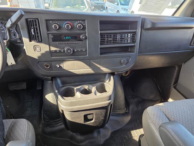 2014 Chevrolet Express 2500 in Blauvelt, NY 10913 - 18094496 16