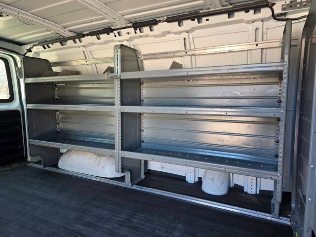 2014 Chevrolet Express 2500 in Blauvelt, NY 10913 - 18094496 50