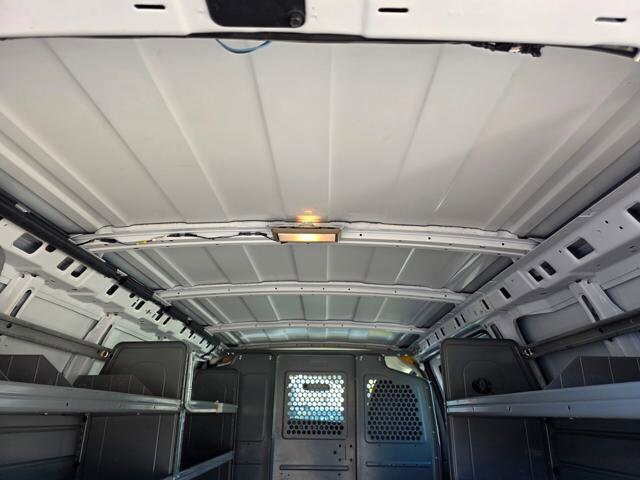 2014 Chevrolet Express 2500 in Blauvelt, NY 10913 - 18094496 36