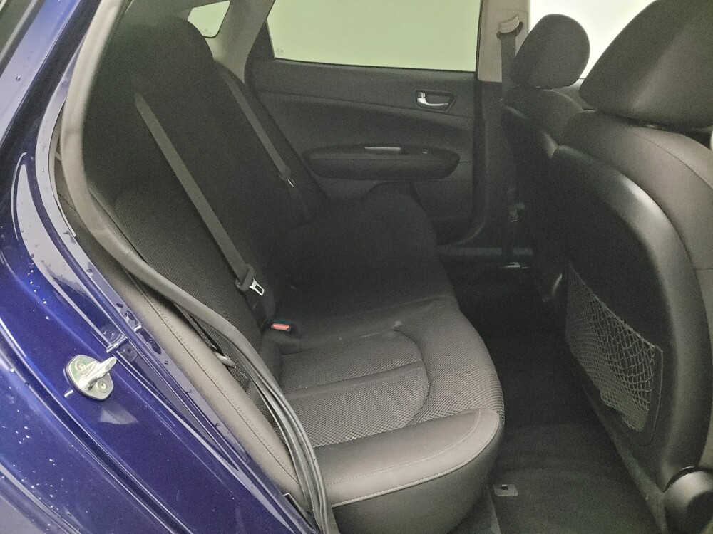 2020 Kia Optima in Downey, CA 90241 - 18094504 19